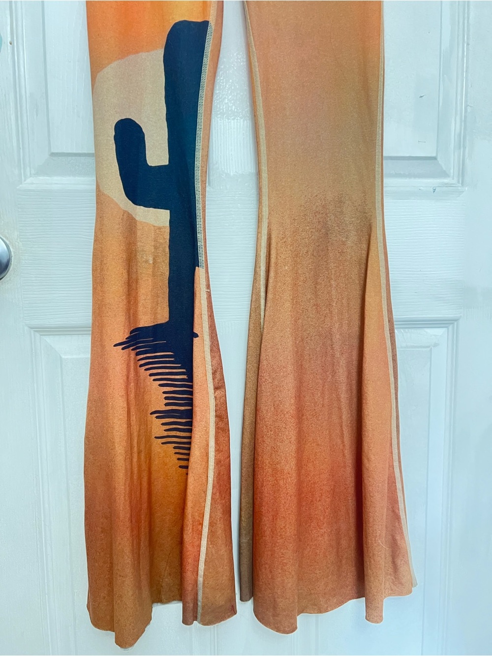 teeki Burnt Orange Leggings with Beige Trim (Made of recycled water bottles) - Picture 10 of 12
